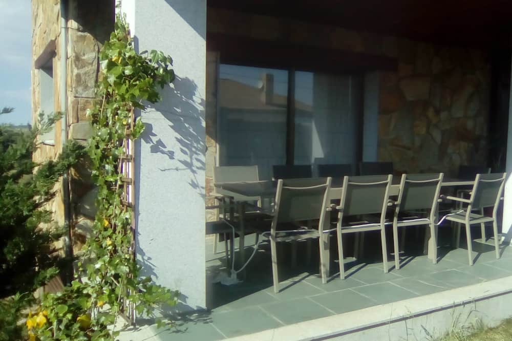 Photo of Patio Balcony in Venturada