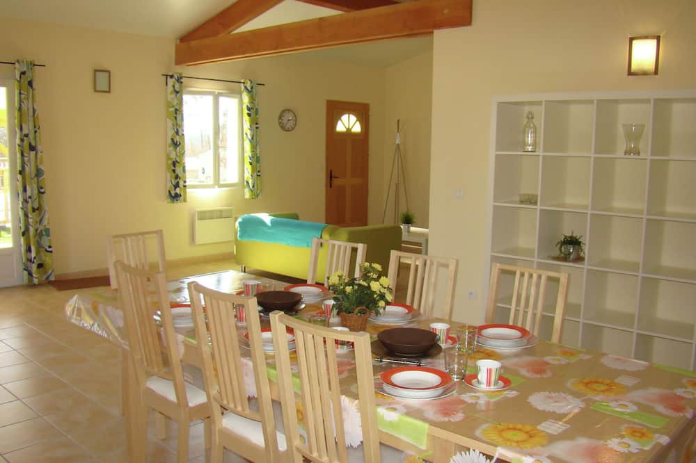 Photo of Livingroom in Brossac