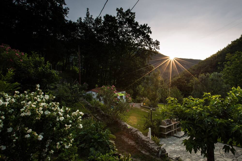 Photo of Outdoor in Corsavy