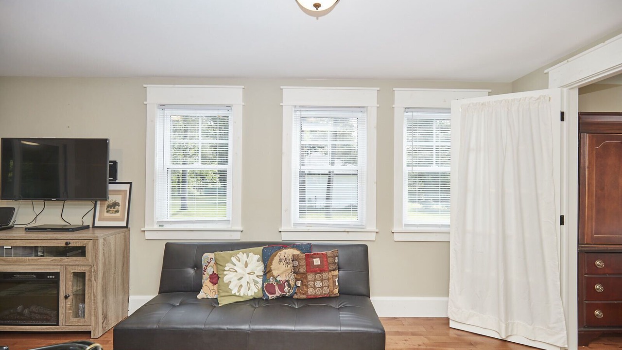 Photo of Livingroom in Ridgeway
