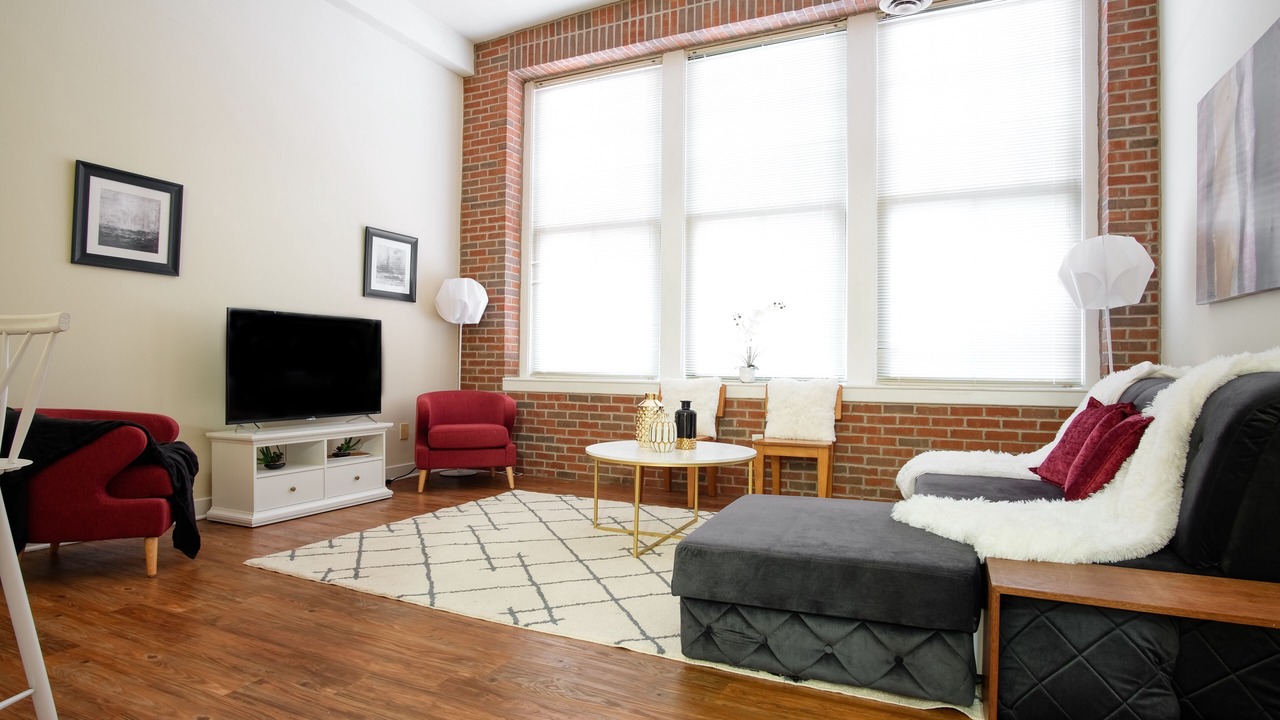 Photo of Livingroom in Wholesale District