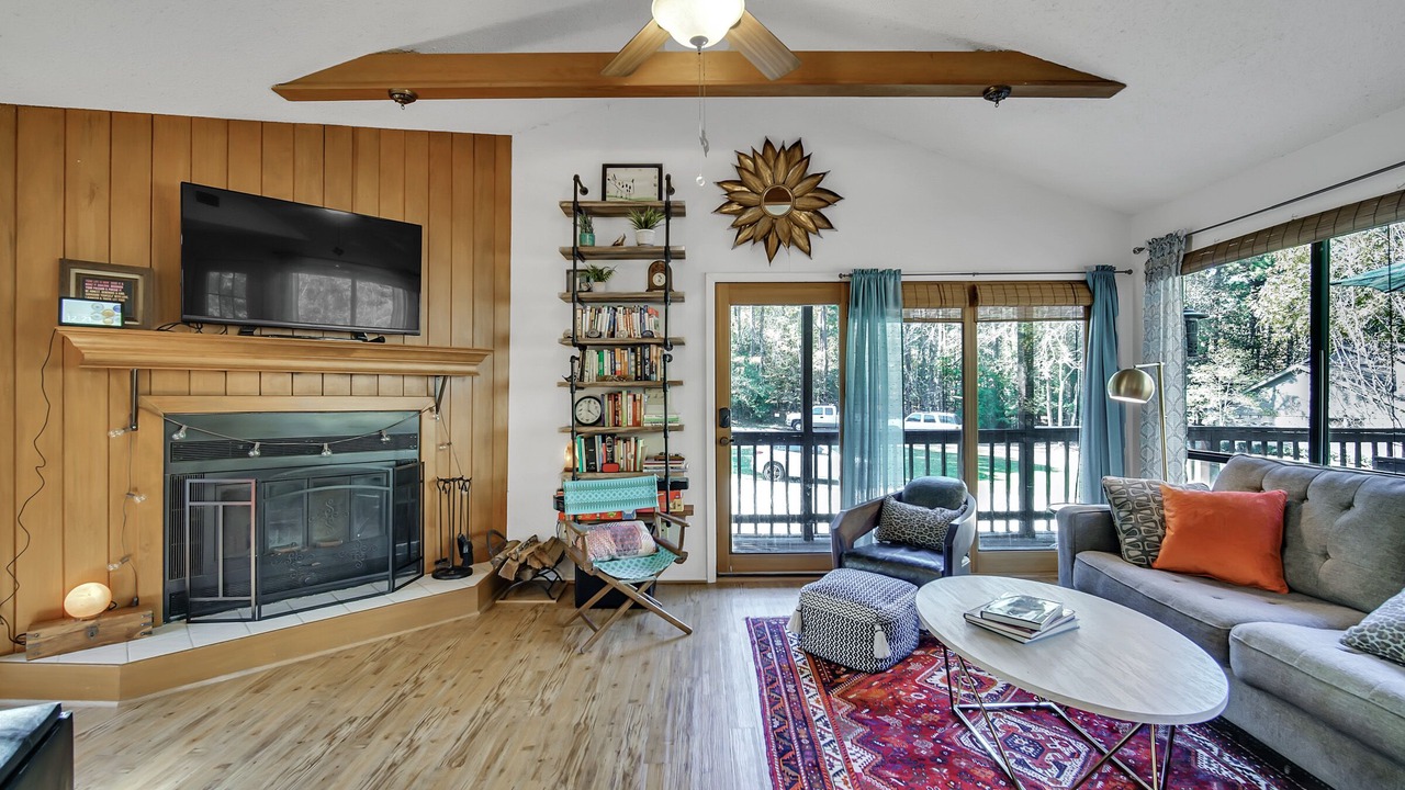 Photo of Livingroom in Cape Royale