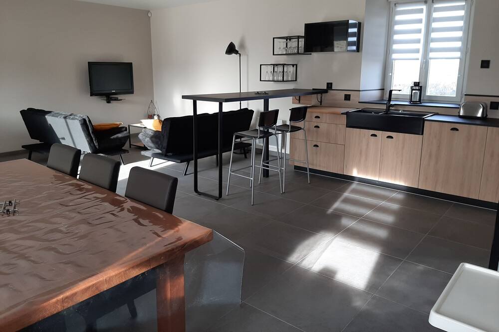 Photo of Kitchen in Gesnes-le-Gandelin