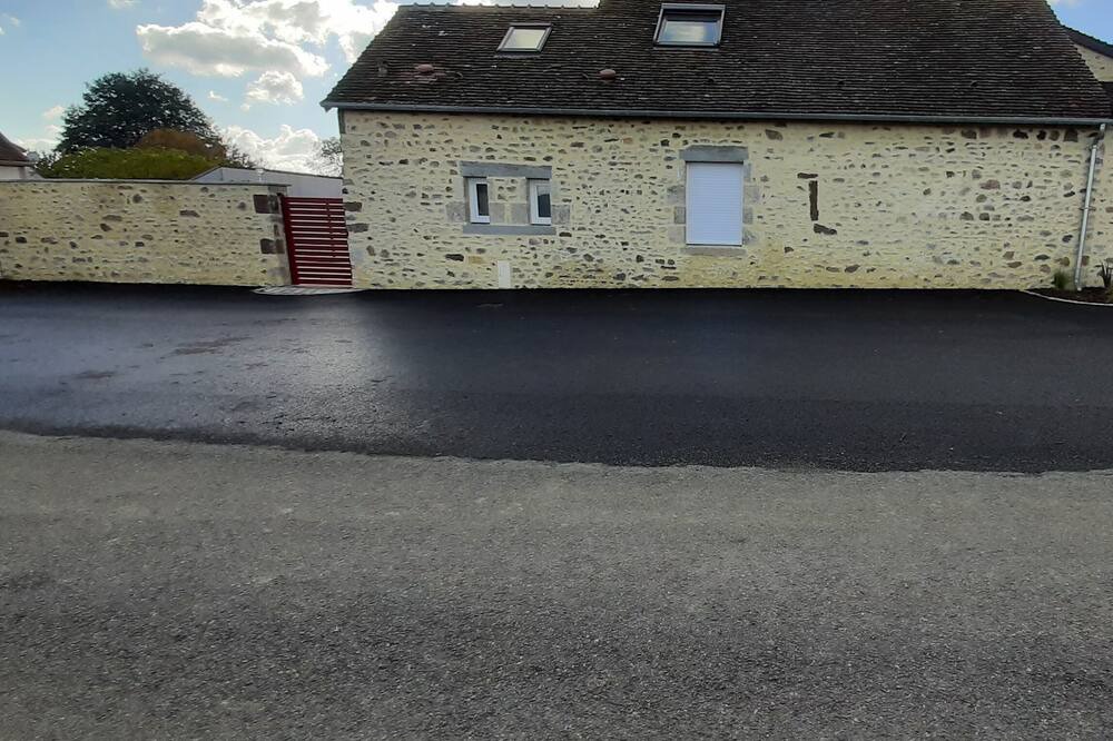 Photo of Outdoor in Gesnes-le-Gandelin
