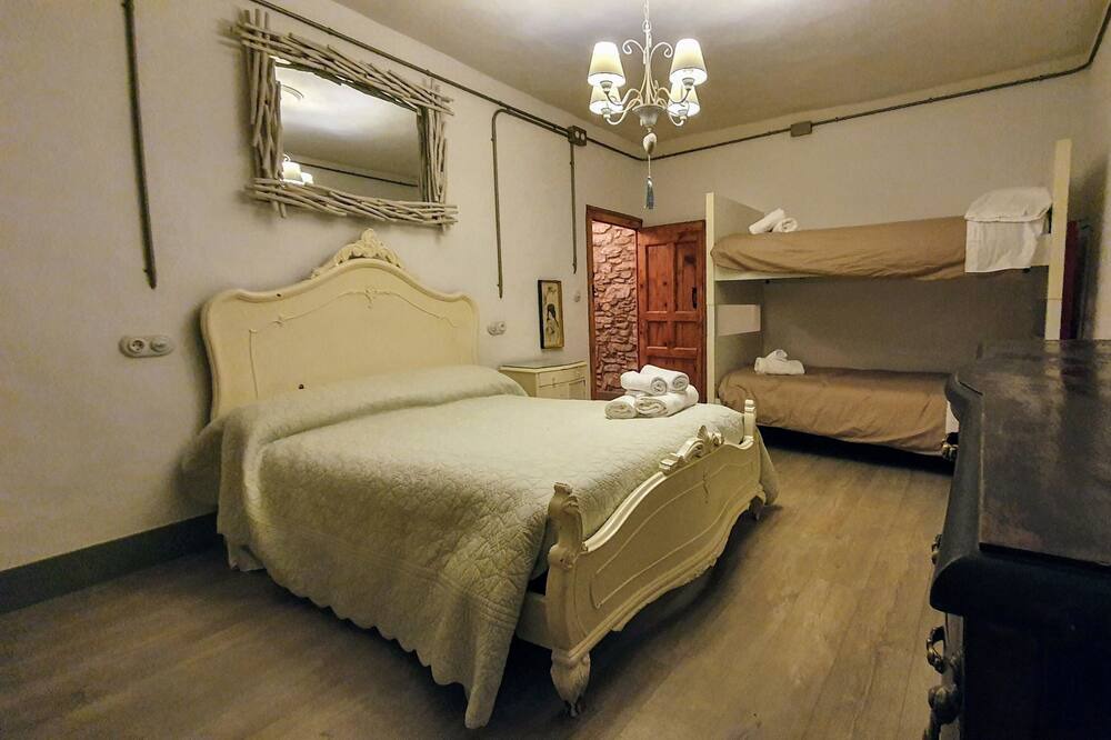 Photo of Bedroom in Jaca
