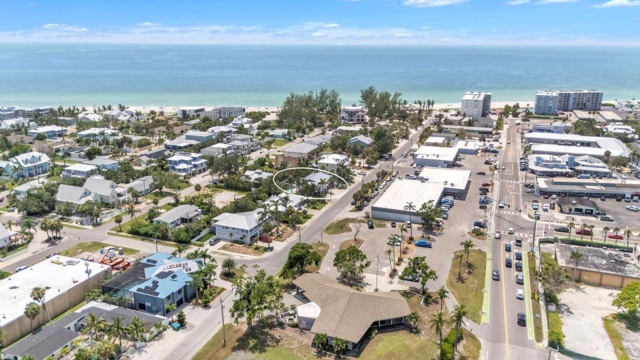 Photo of Others in Holmes Beach