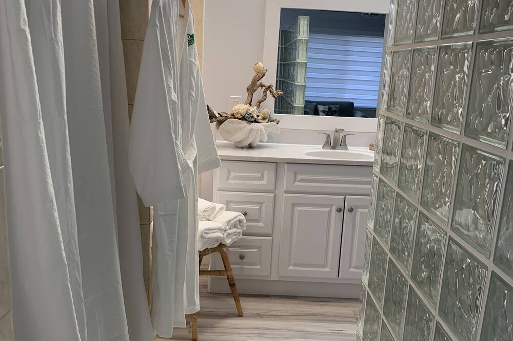 Photo of Bathroom in Little Venice