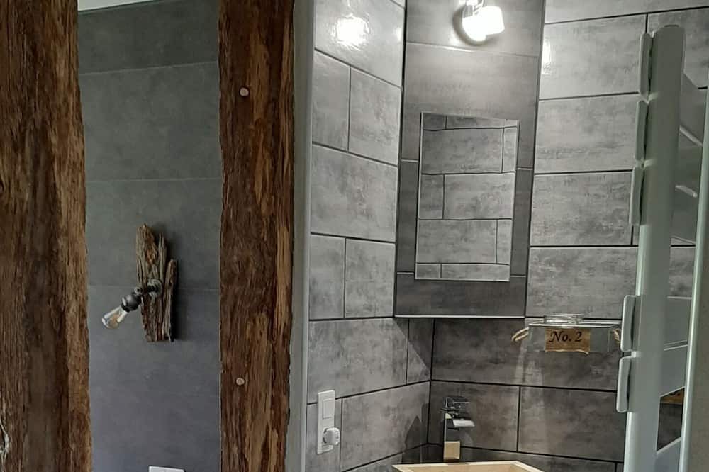 Photo of Bathroom in Lucay-le-Male