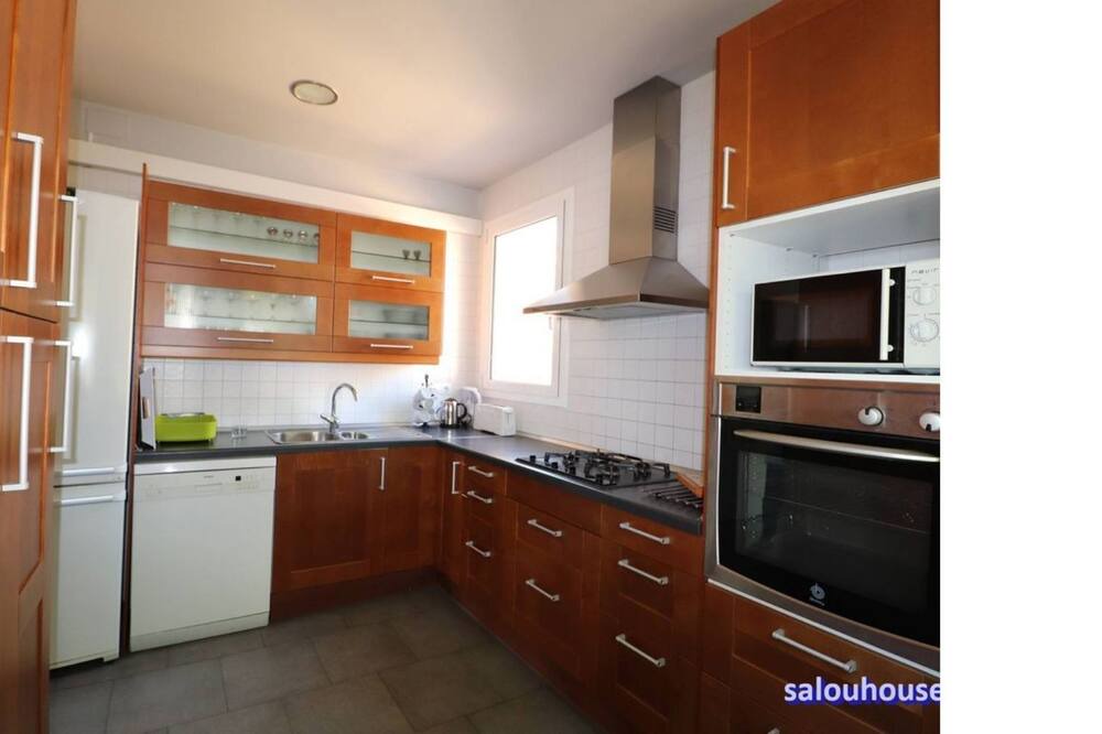 Photo of Kitchen in Salou City Centre