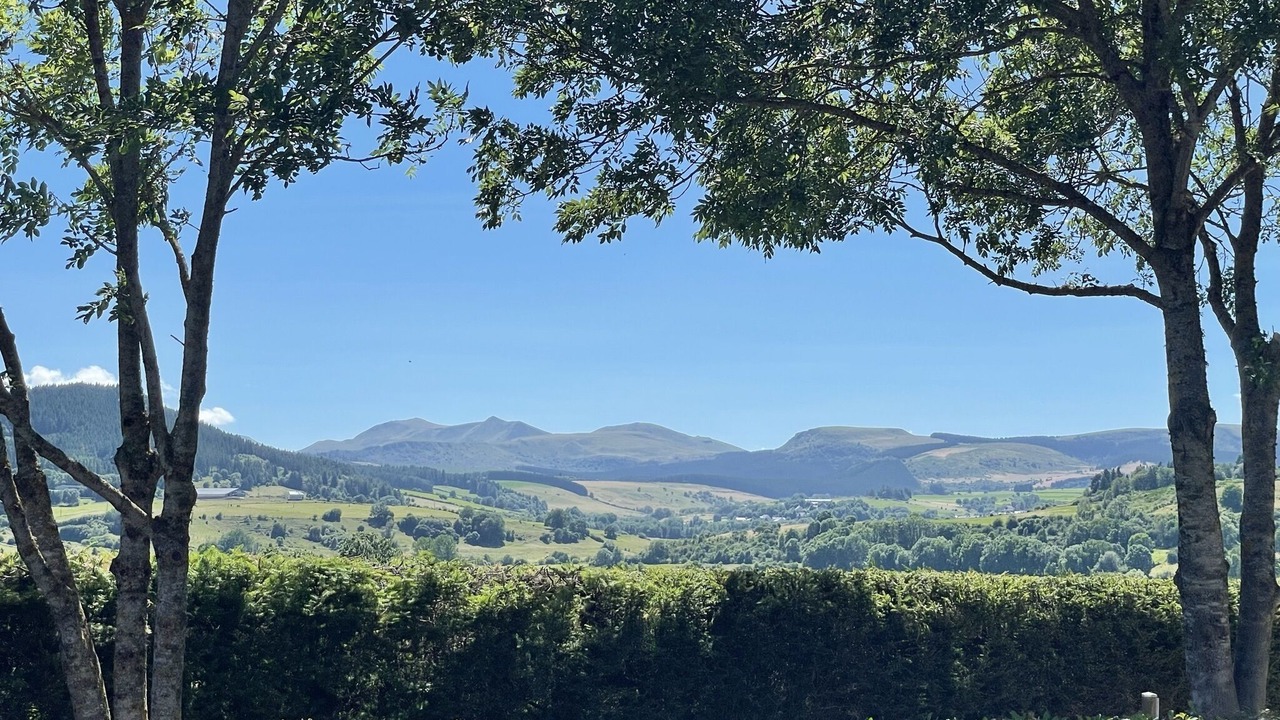 Photo of Outdoor in Aydat