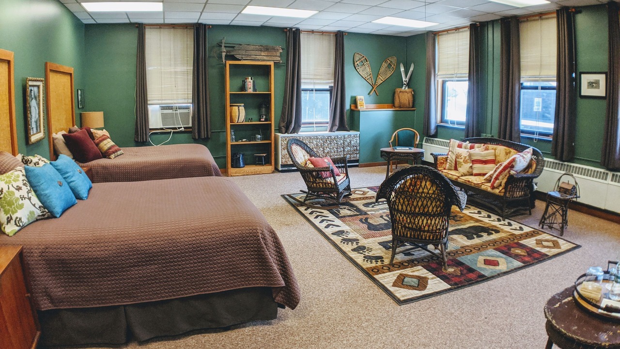 Photo of Livingroom in Ogdensburg