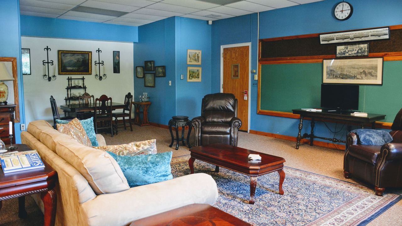 Photo of Bedroom in Ogdensburg