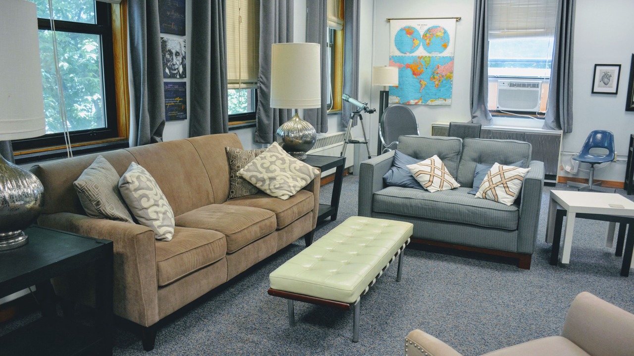 Photo of Livingroom in Ogdensburg