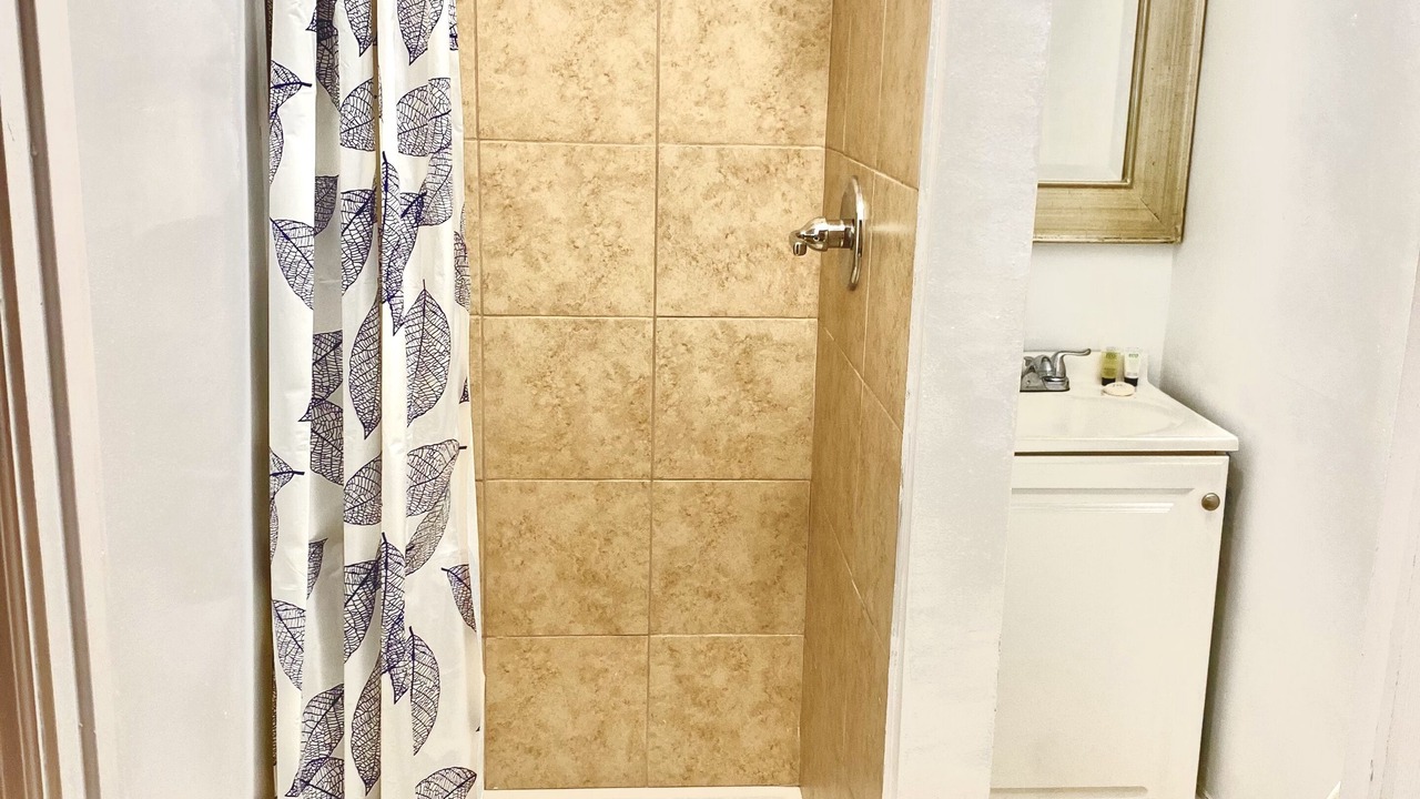 Photo of Bathroom in Hemingway