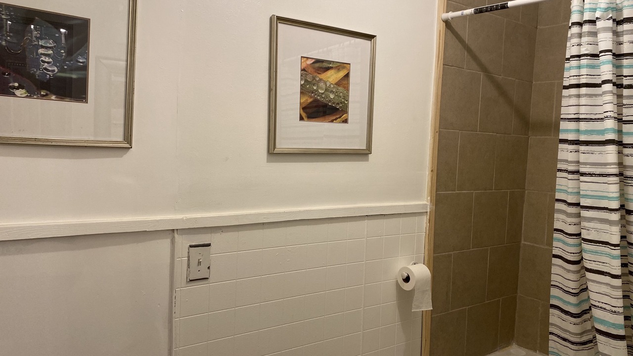 Photo of Bathroom in Hemingway