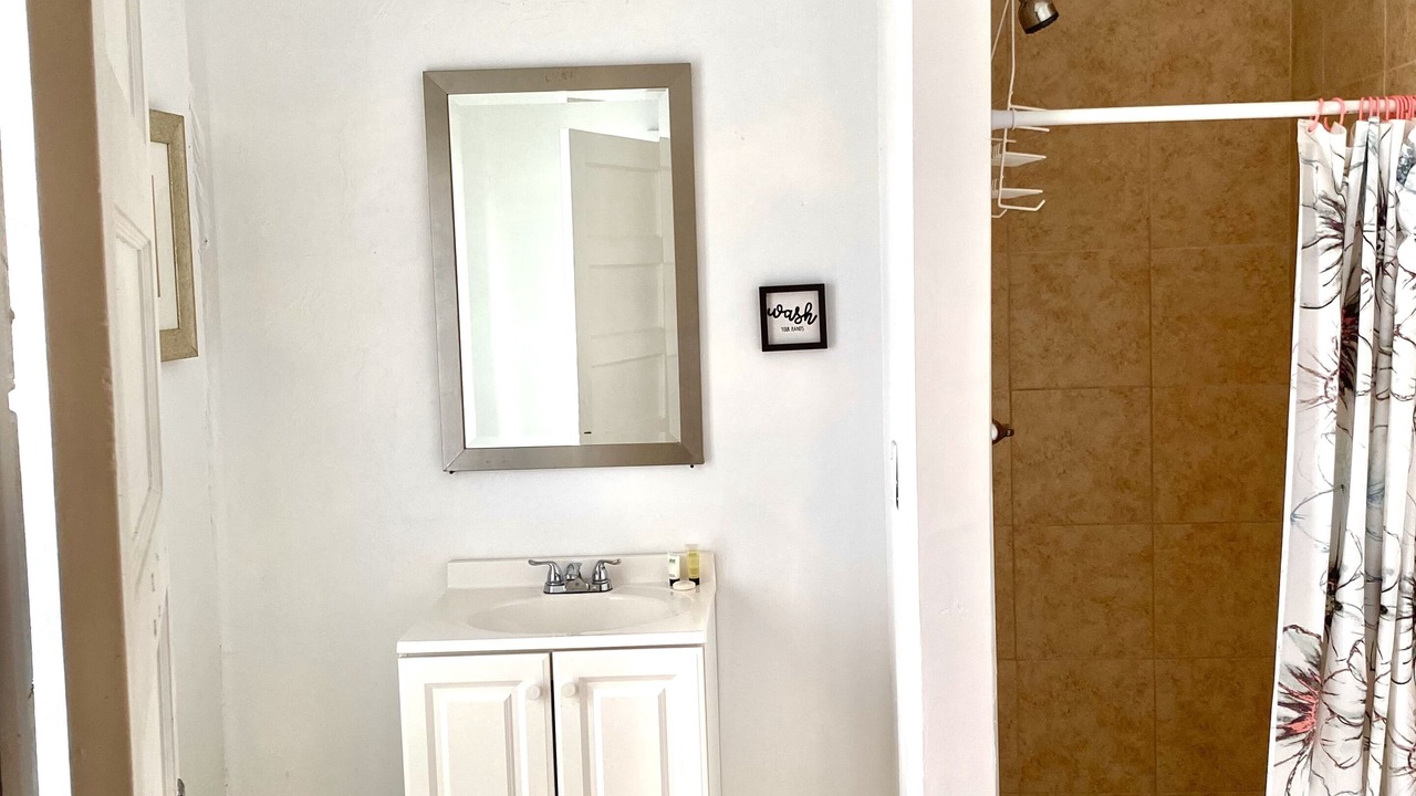 Photo of Bathroom in Hemingway