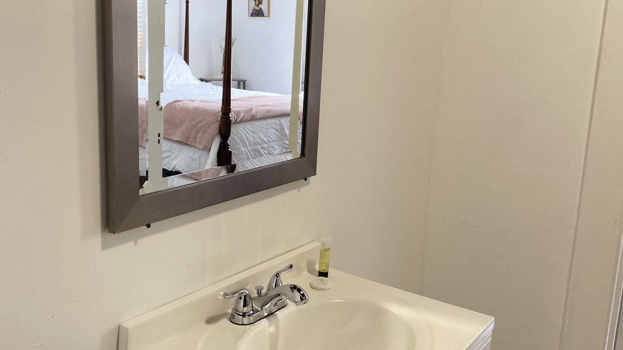 Photo of Bathroom in Hemingway