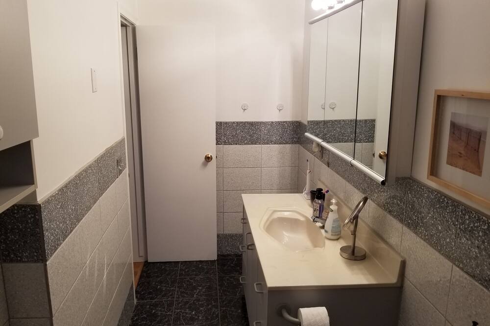 Photo of Bathroom in Woodstock