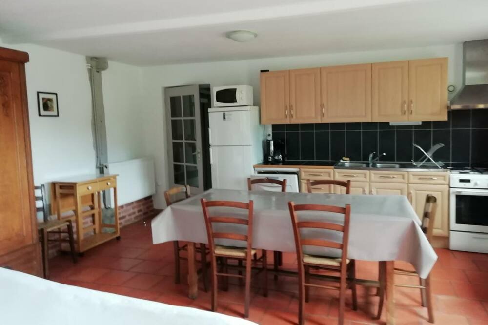 Photo of Kitchen in Saint-Maclou-de-Folleville