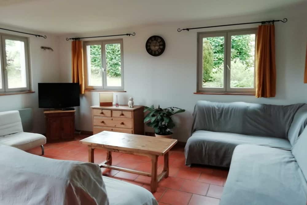 Photo of Livingroom in Saint-Maclou-de-Folleville