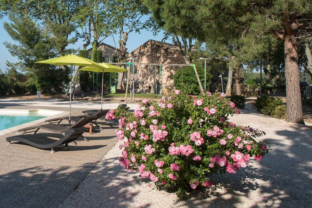 Photo of Outdoor in Ouveillan