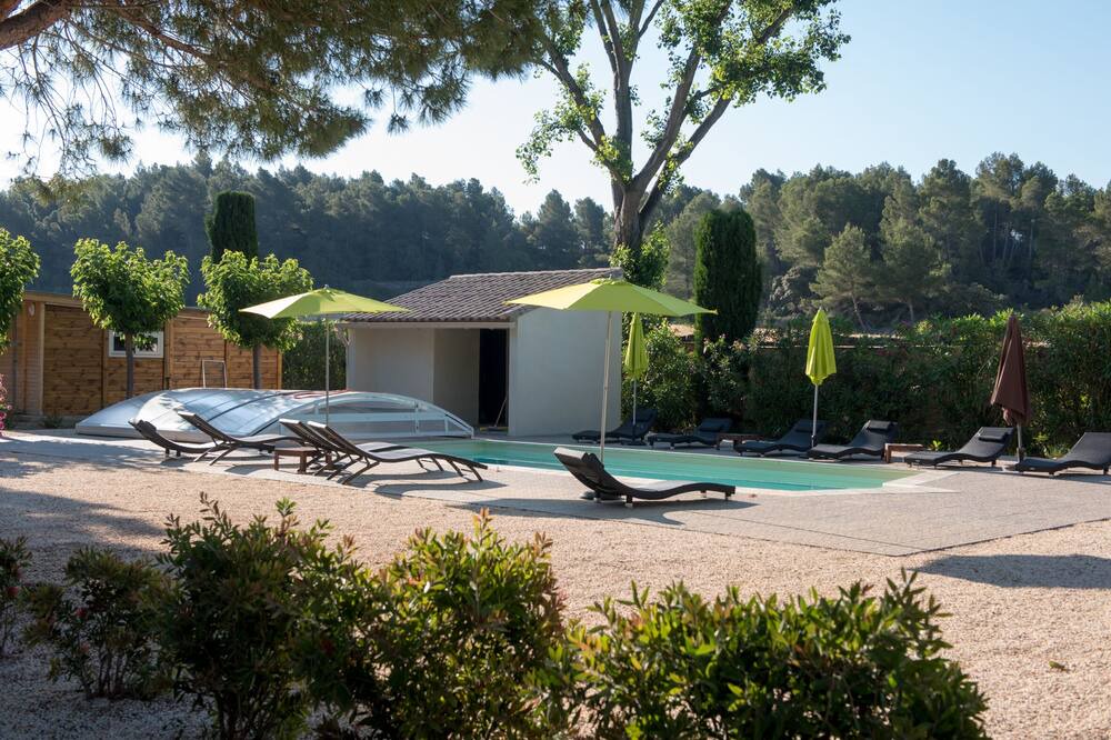 Photo of Outdoor in Ouveillan