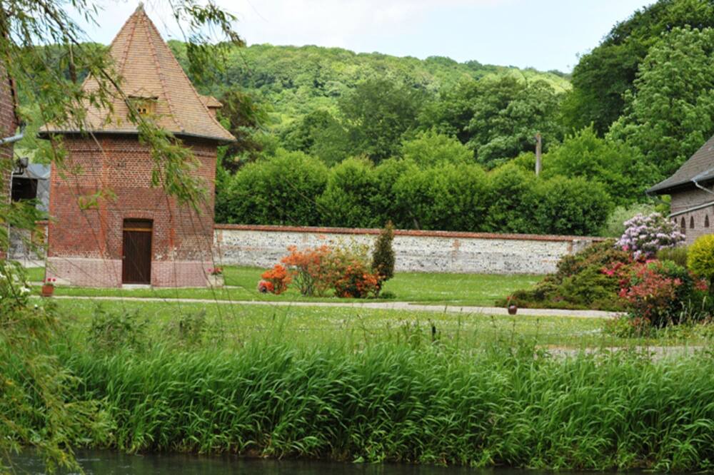 Photo of Outdoor in Saint-Martin-le-Gaillard