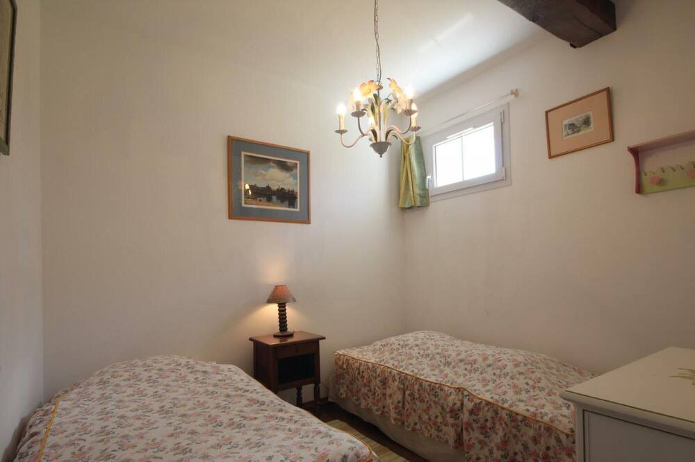 Photo of Bedroom in Saint-Martin-le-Gaillard