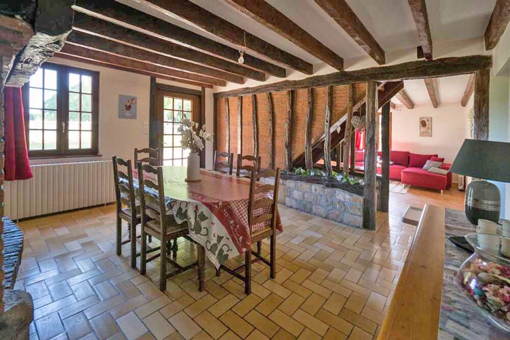 Photo of Livingroom in Hautot-l'Auvray