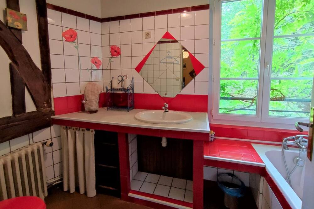 Photo of Kitchen in Varneville-Bretteville