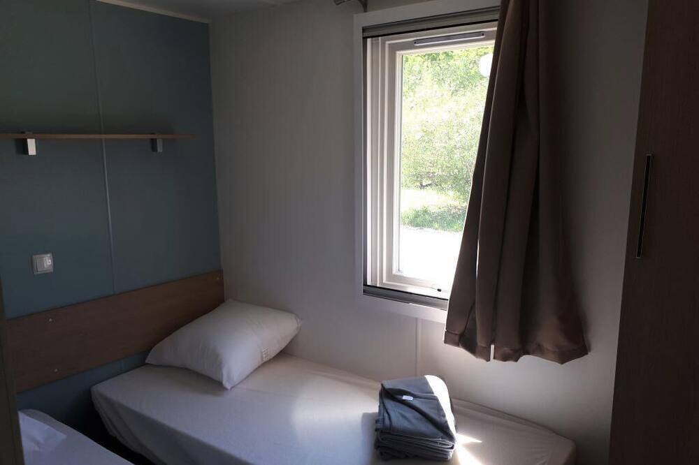Photo of Bedroom in Villeveyrac
