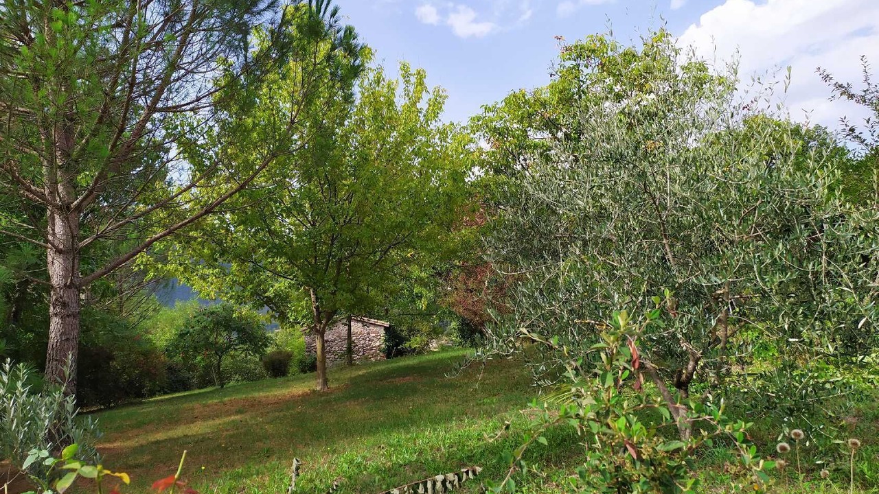 Photo of Outdoor in Aveze