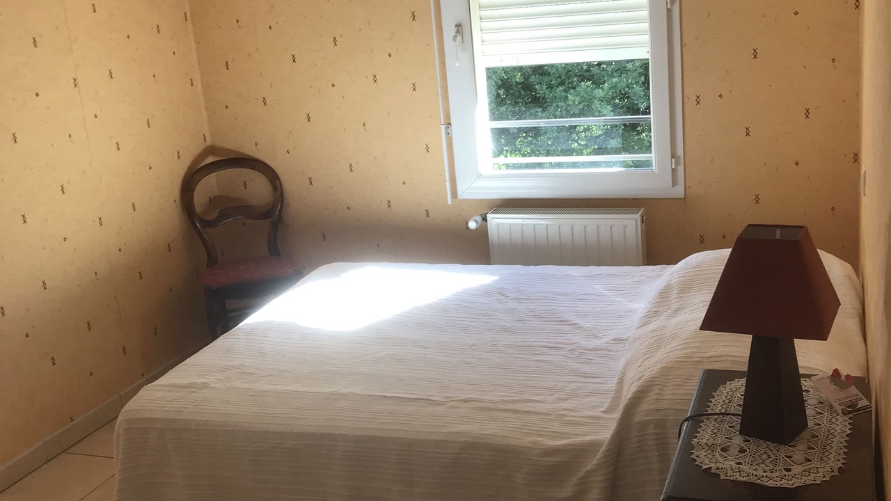 Photo of Bedroom in Aveze