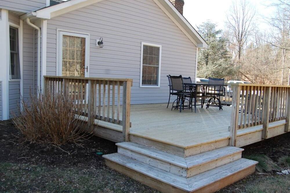 Photo of Patio Balcony in Round Hill