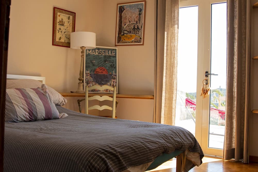 Photo of Bedroom in Manosque