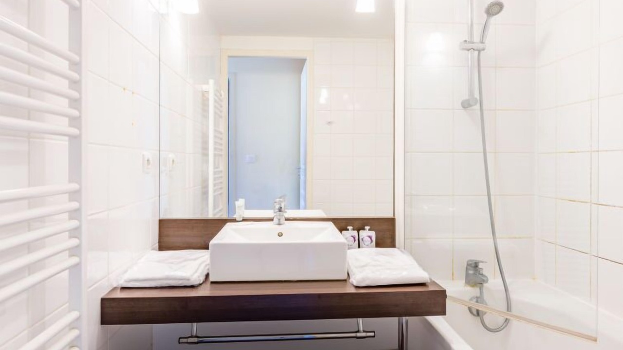 Photo of Bathroom in Chaveignes