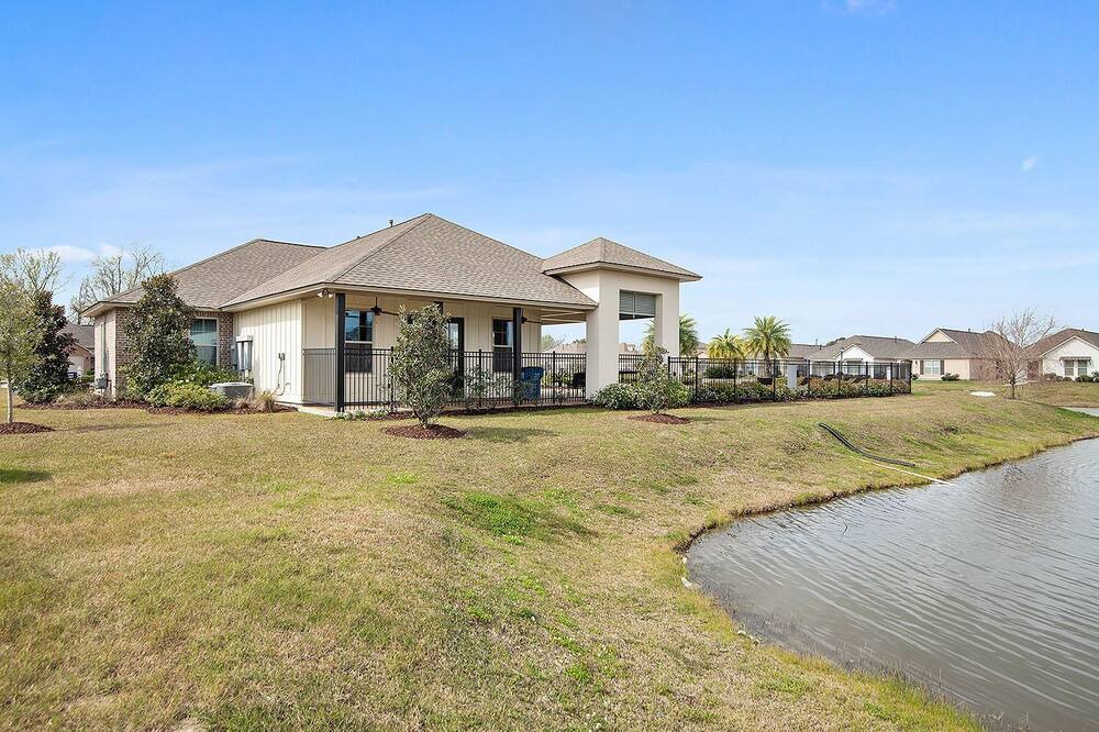 Photo of Outdoor in Highlands - Perkins