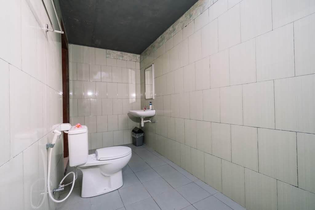 Photo of Others in Jungut Batu