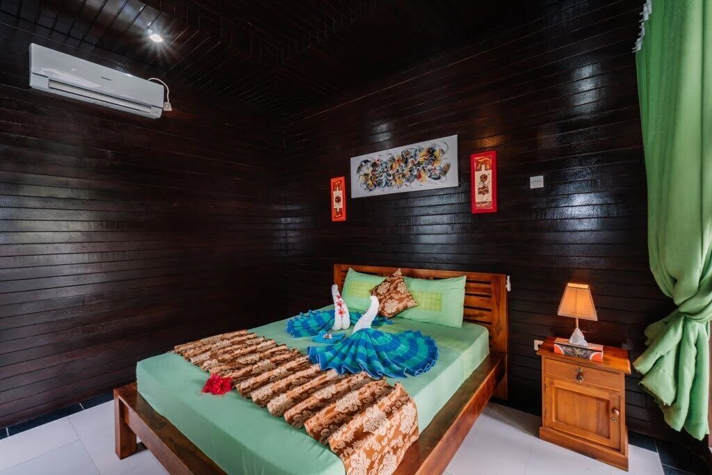 Photo of Others in Jungut Batu