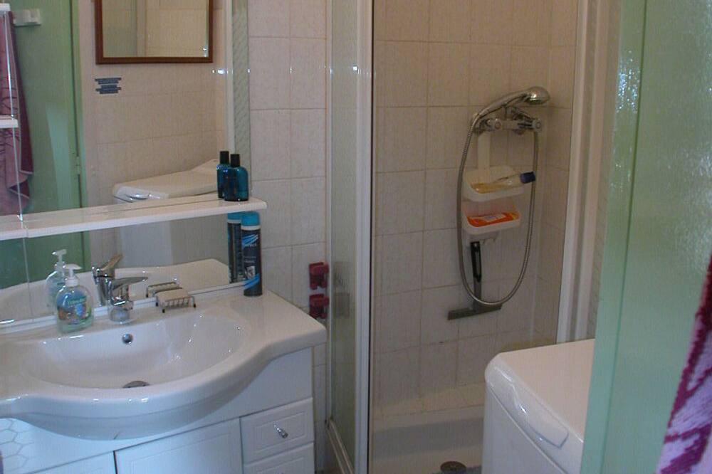 Photo of Bathroom in Torreilles-Plage