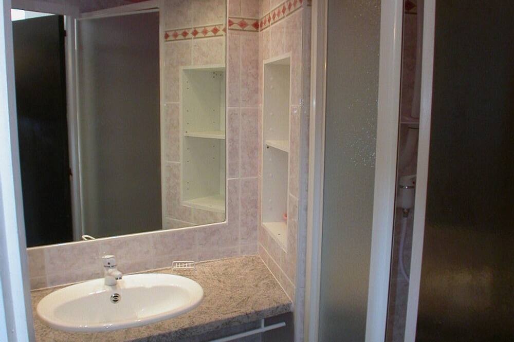 Photo of Bathroom in Torreilles-Plage