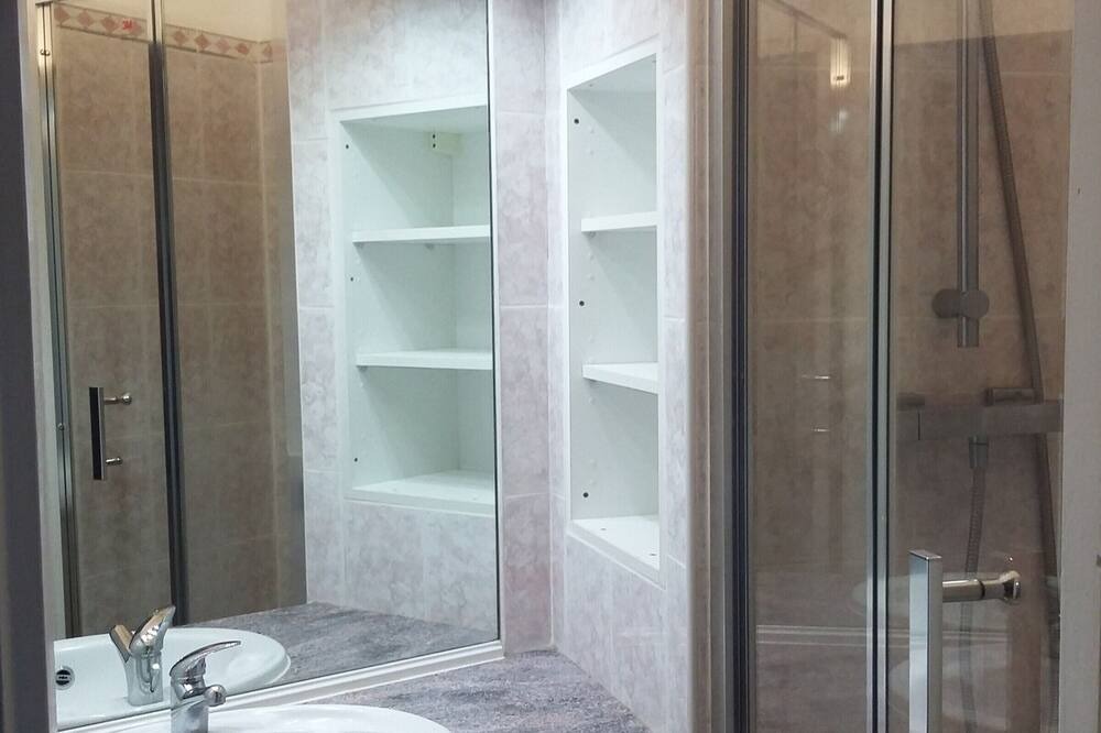 Photo of Bathroom in Torreilles-Plage
