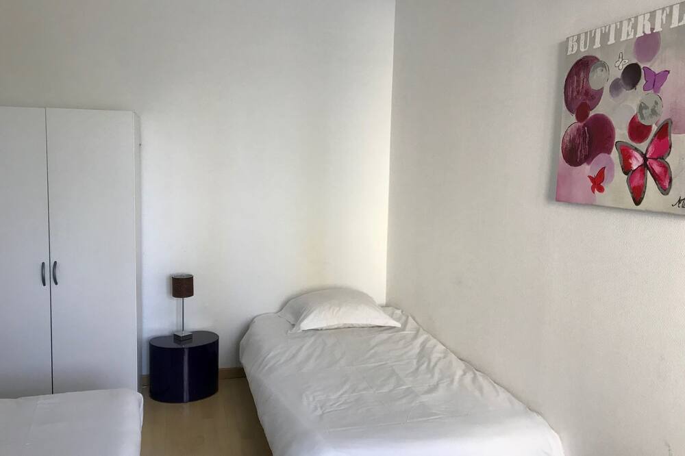 Photo of Bedroom in Ambrault