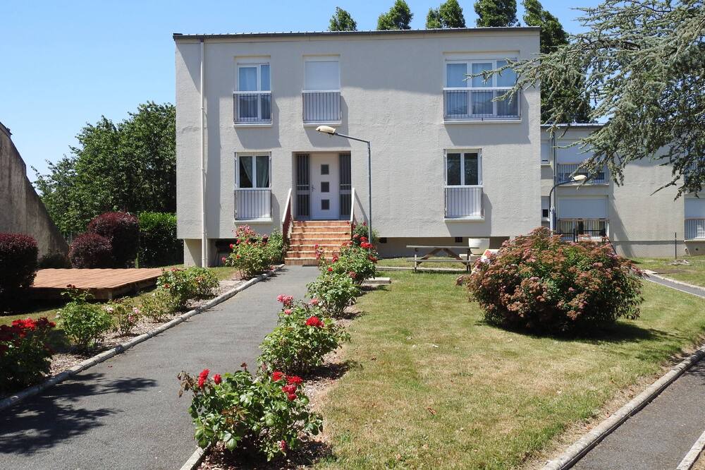 Photo of Outdoor in Ambrault