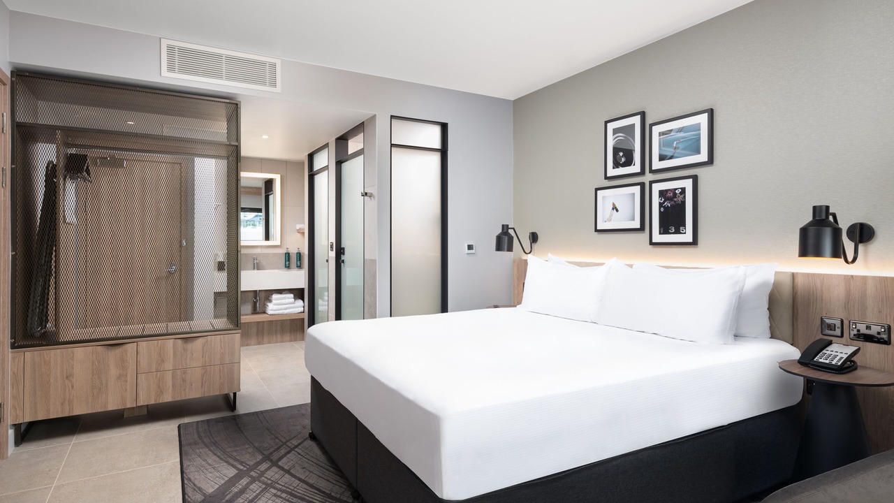 Photo of Bedroom in Silverstone