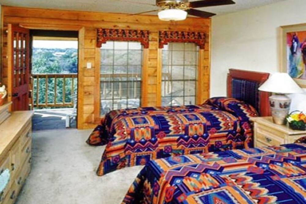 Photo of Bedroom in Bandera