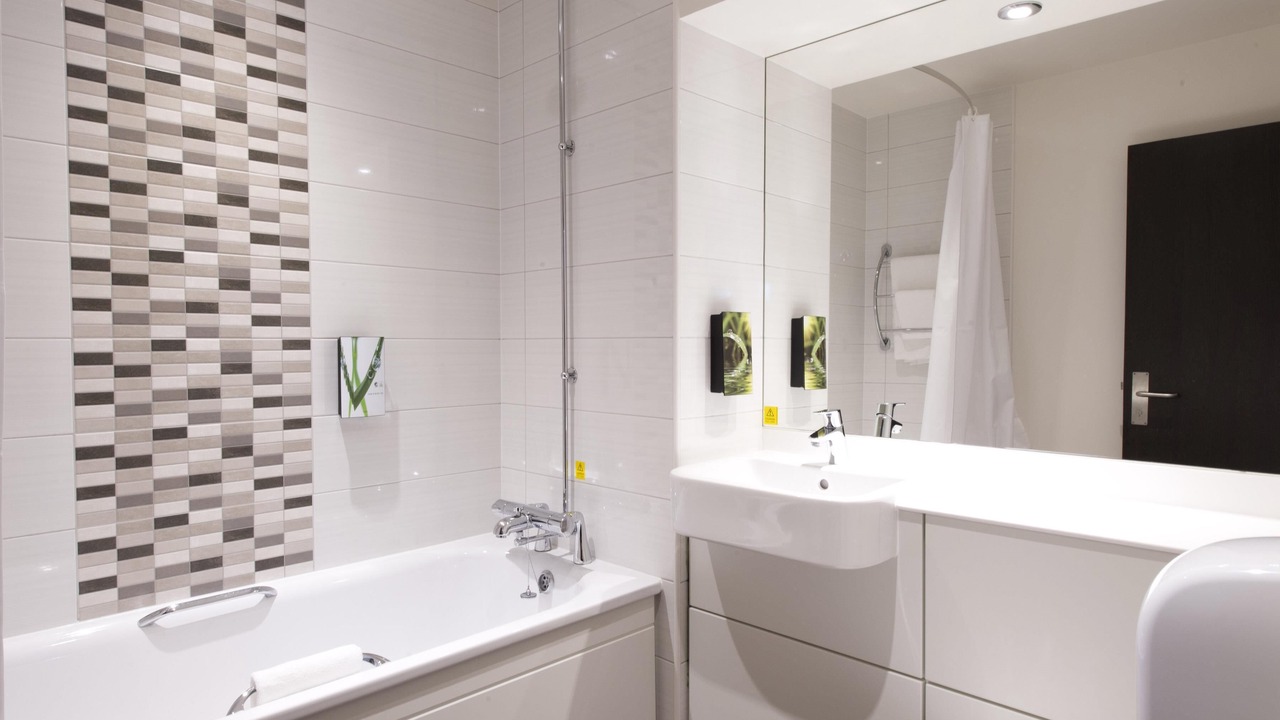 Photo of Bathroom in Sevenoaks