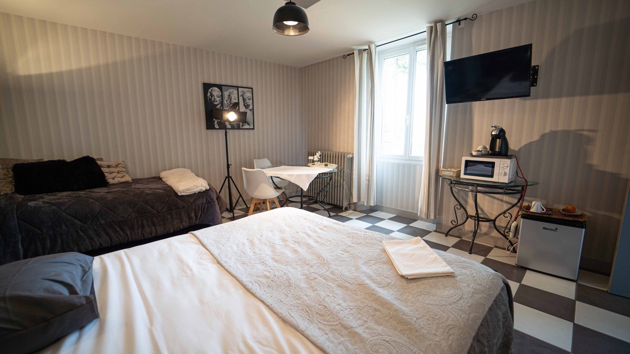 Photo of Bedroom in Chis