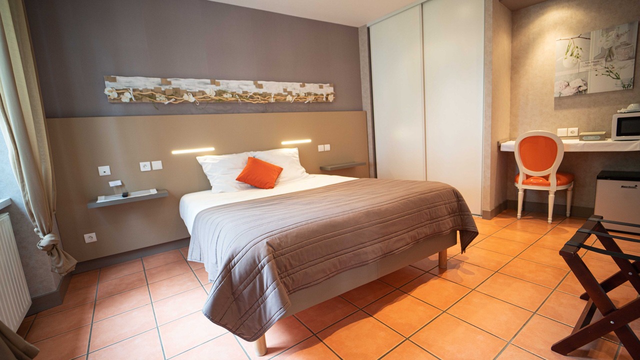 Photo of Bedroom in Chis