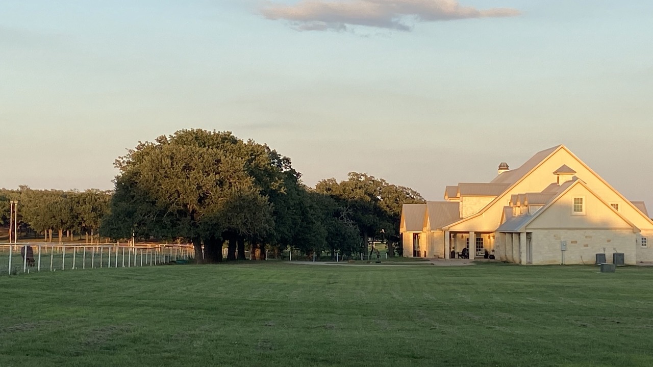 Photo of Outdoor in Burleson